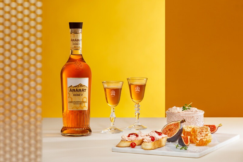 What to Eat and Drink with ARARAT Armenian Brandy: A Guide to Perfect Pairings - Plattershare - Recipes, food stories and food lovers What to Drink with ARARAT Armenian Brandy: A Guide to Perfect Pairings