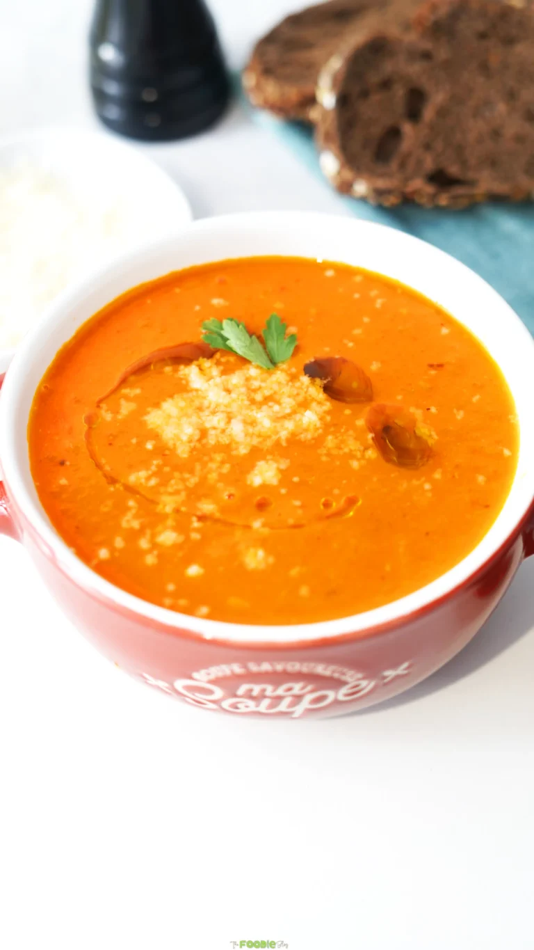 Creamy Tomato Basil Soup (Copycat Panera) - Plattershare - Recipes, food stories and food lovers Creamy Tomato Basil Soup (Copycat Panera) - Plattershare - Recipes, food stories and food lovers