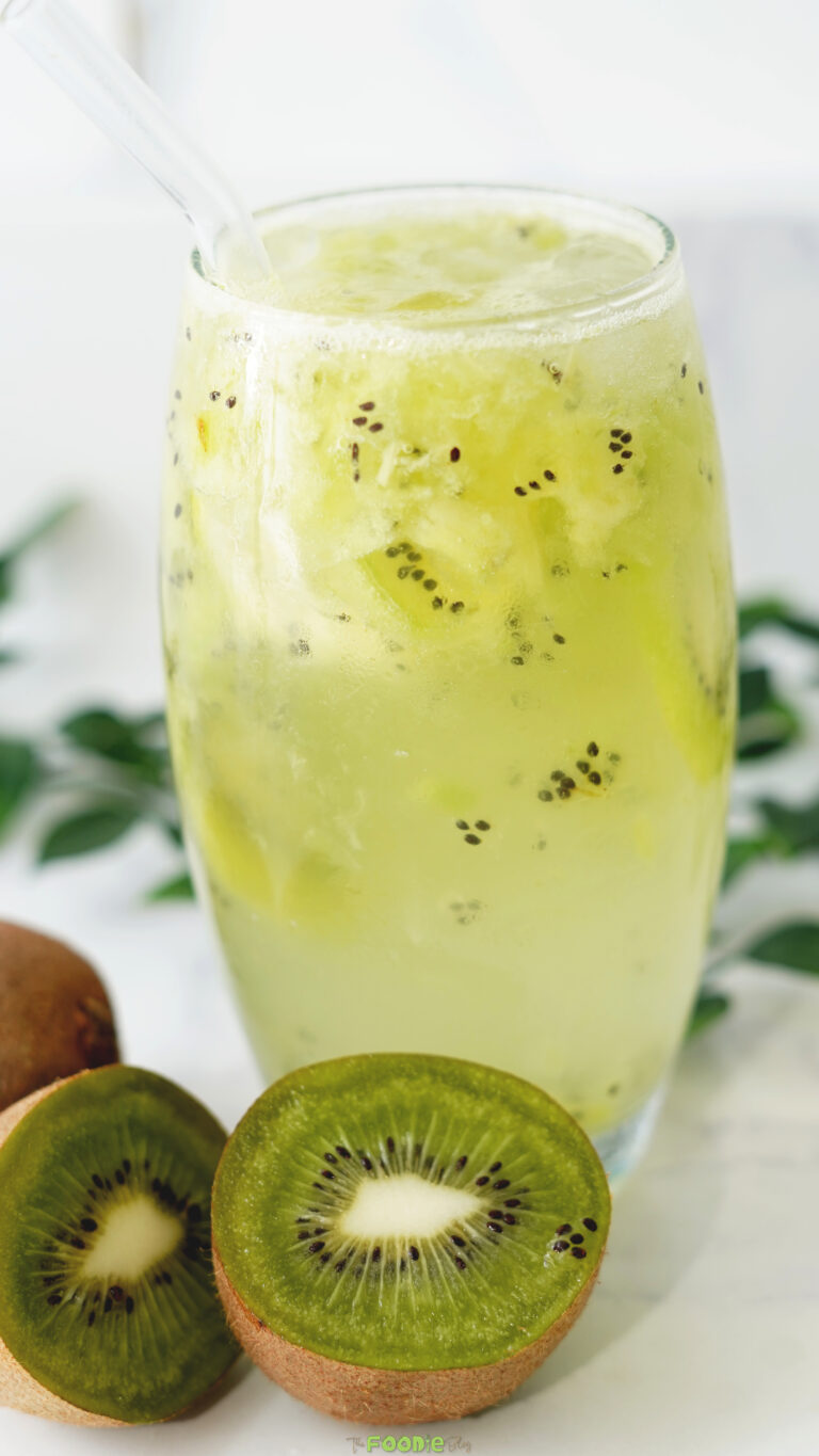 Kiwi Juice Recipe - Plattershare - Recipes, food stories and food lovers Kiwi Juice Recipe - Plattershare - Recipes, food stories and food lovers