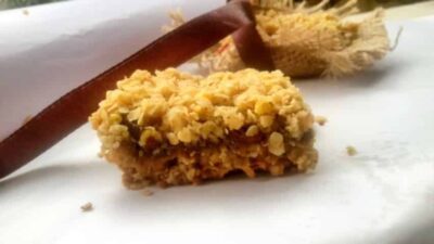 Sugar Oat, Jam, & Chia Seed Bars.