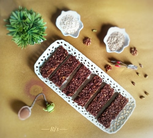 Millet Chocolate Granola Bars - Plattershare - Recipes, food stories and food enthusiasts