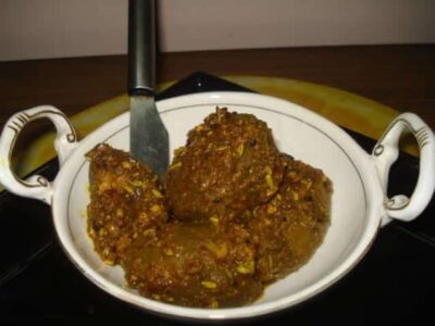 Electric Mango Pickle (Bijli Wala Sabut Achar): A Fiery Indian Condiment.