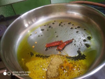 Bottle gourd with moong badi