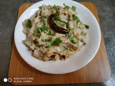 Gaati kochu bharta (taroroots)