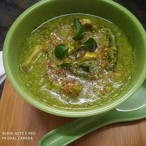 Green peas paste curry