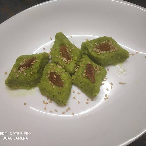 Green chana dessert